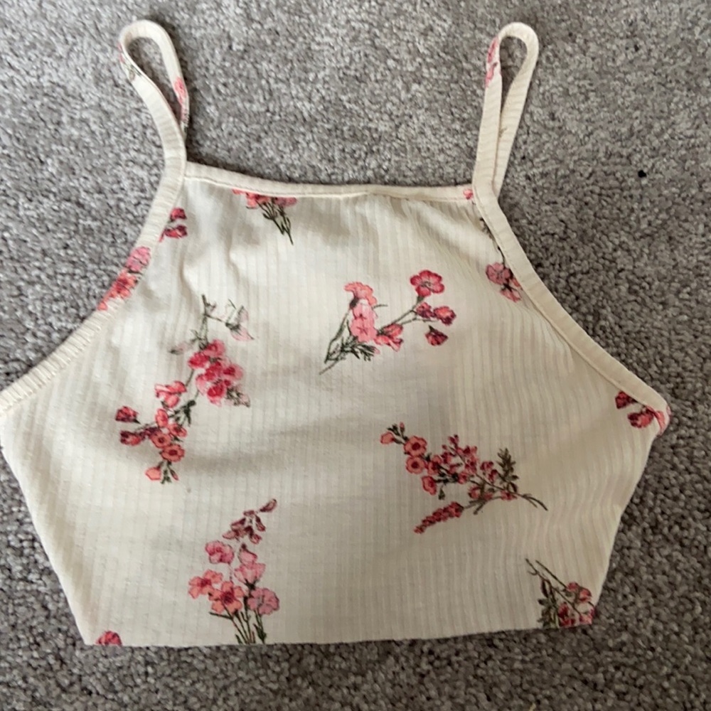 Cute flower white top super short in back